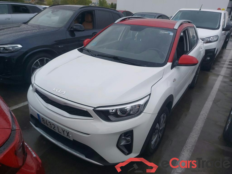 KIA Stonic / 2017 / 5P / todoterreno 1.2 DPi 62kW (84CV) Concept #1