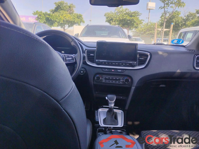 KIA XCeed / 2019 / 5P / todoterreno 1.6 GDi PHEV 104kW (141CV) eTech #3