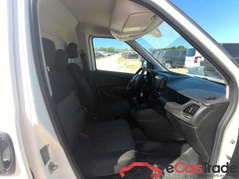 DOBLO CARGO 16MJT 105 PR LOUNG #5