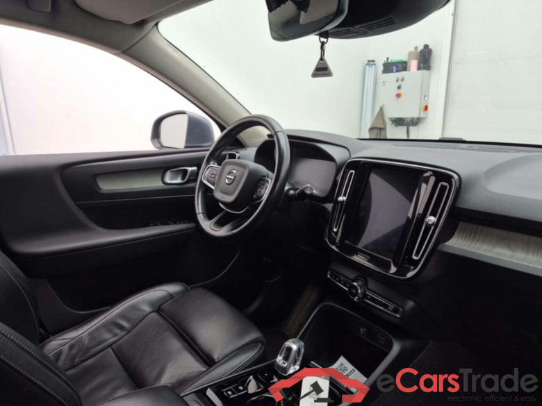 VOLVO XC40 2.0 B3 MILD HYBRID GEARTRONIC #3
