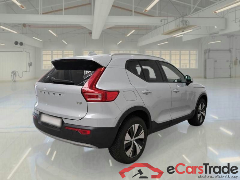 VOLVO XC40 / 2017 / 5P / SUV T3 GEARTRONIC BUSINESS PLUS #2
