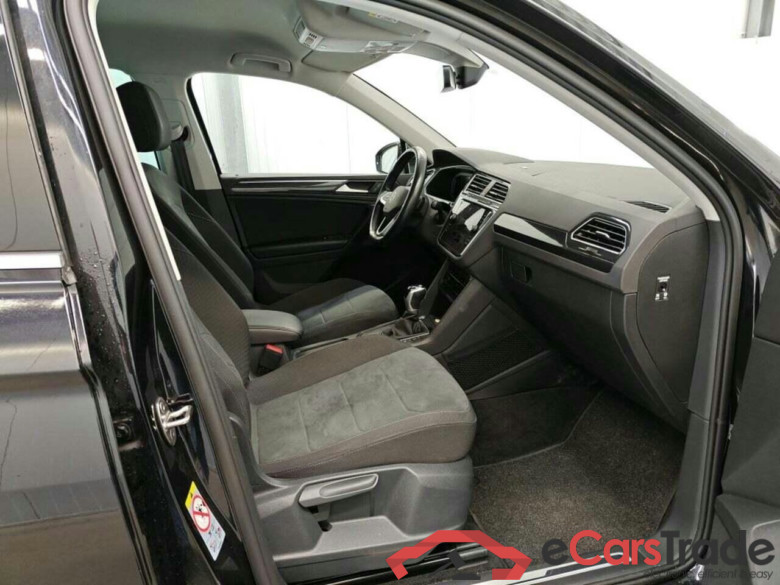 VOLKSWAGEN Tiguan 1.5 TSI Life #4