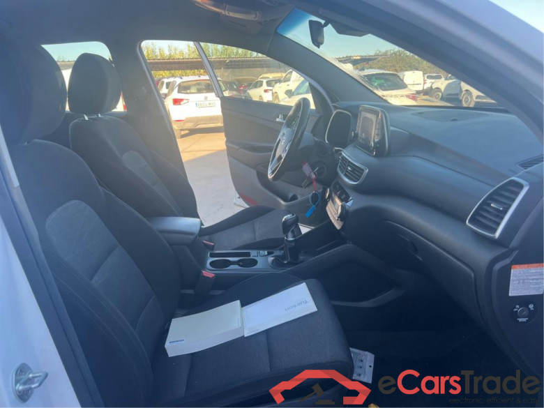 HYUNDAI Tucson / 2018 / 5P / todoterreno 1.6 CRDI 85kW (116CV) 48V SLE 4X2(SP)(SL) #6