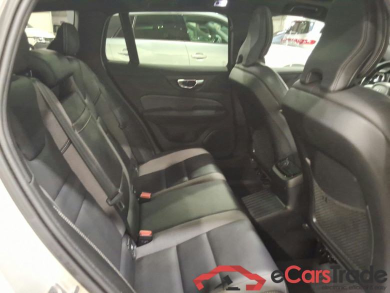 VOLVO V60 2.0 T6 RECHARGE AWD GEARTR R-DESIGN #5