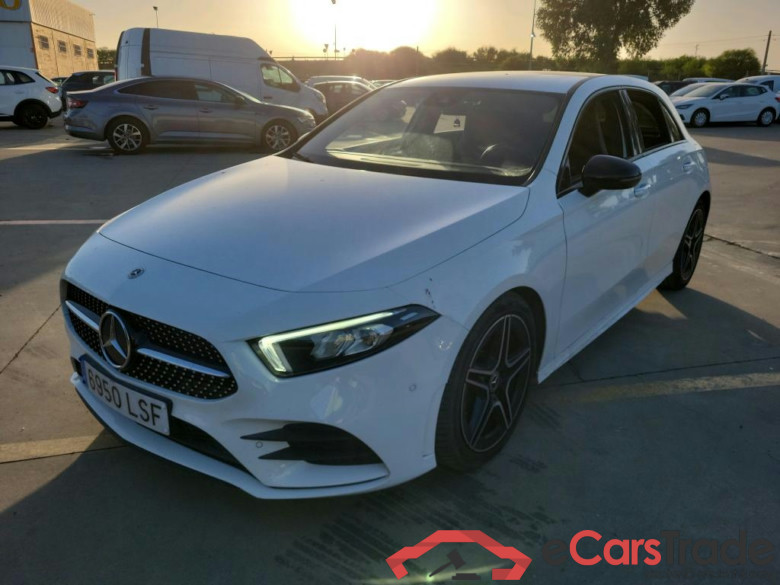 MERCEDES-BENZ Clase A / 2018 / 5P / berlina con portón A 200 d #1