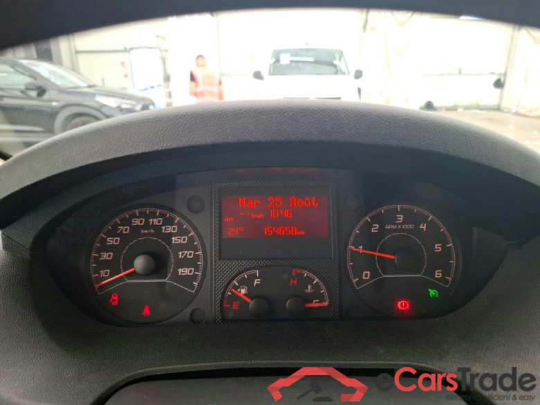Jumper Fourgon 30 L1H1 Club BlueHDi 140 2.2 140CV BVM6 #6