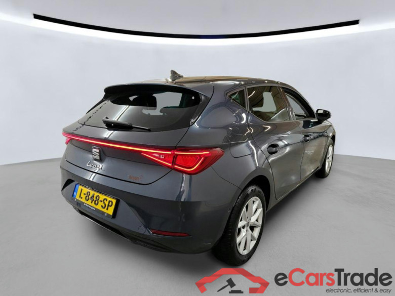 SEAT LEON 81 kW #6