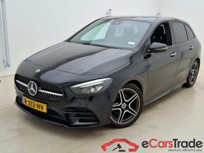 MERCEDES-BENZ B-klasse 180 AMG Line