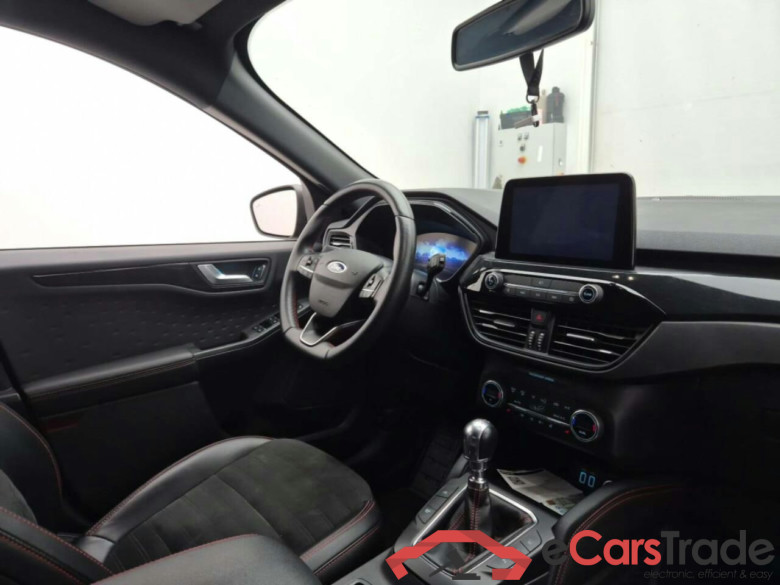 FORD KUGA 1.5 EcoB. ST-Line #3