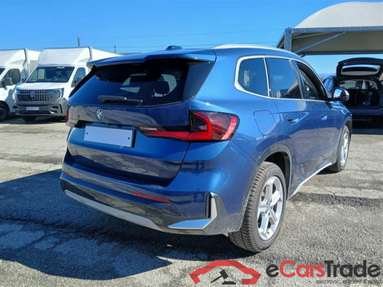 BMW X1 / 2022 / 5P / SUV XDRIVE 23D X-LINE DCT #2