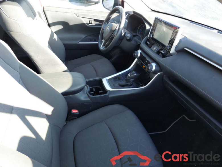 TOYOTA Rav4 / 2018 / 5P / todoterreno 2.5l 220H Advance #6