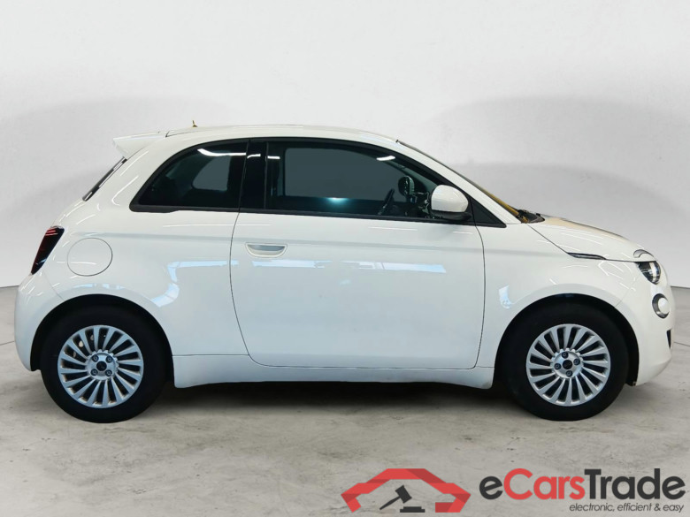 Fiat 500 Nouvelle 500 e 95 ch #6