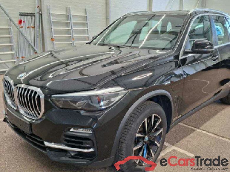 BMW X5 xDrive45e 5d 210kW