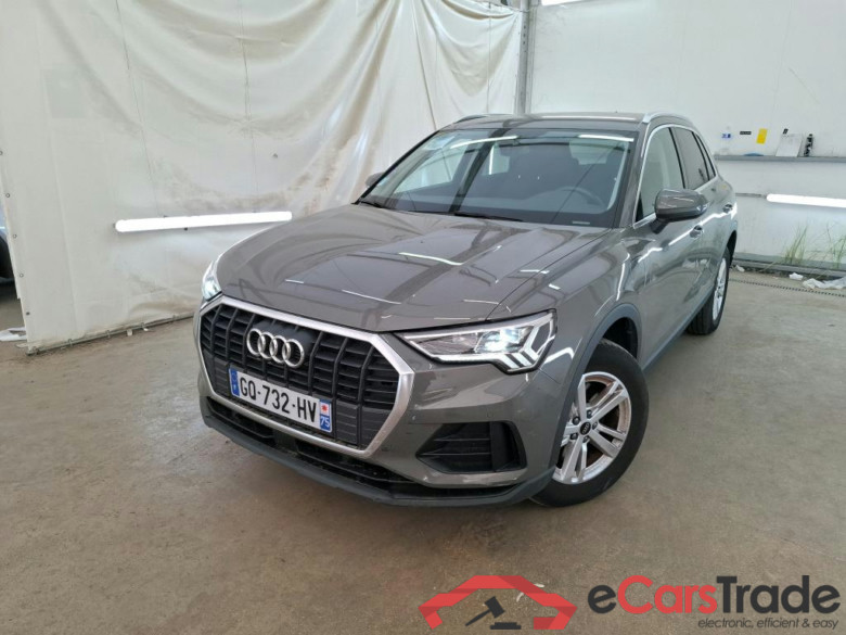 AUDI Q3 / 2018 / 5P / SUV 45 TFSI E 245 S TRONIC BUSINESS LINE #1