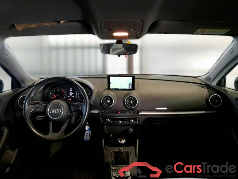 AUDI A3 / 2016 / 5P / BERLINA 30 TDI BUSINESS S.BACK #3