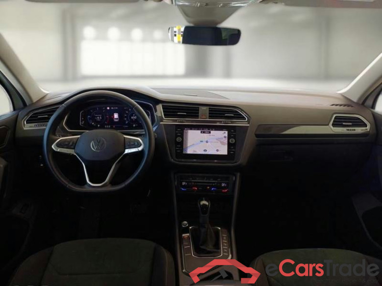 VOLKSWAGEN TIGUAN / 2020 / 5P / SUV 2.0 TDI SCR 110KW ELEGANCE DSG #3