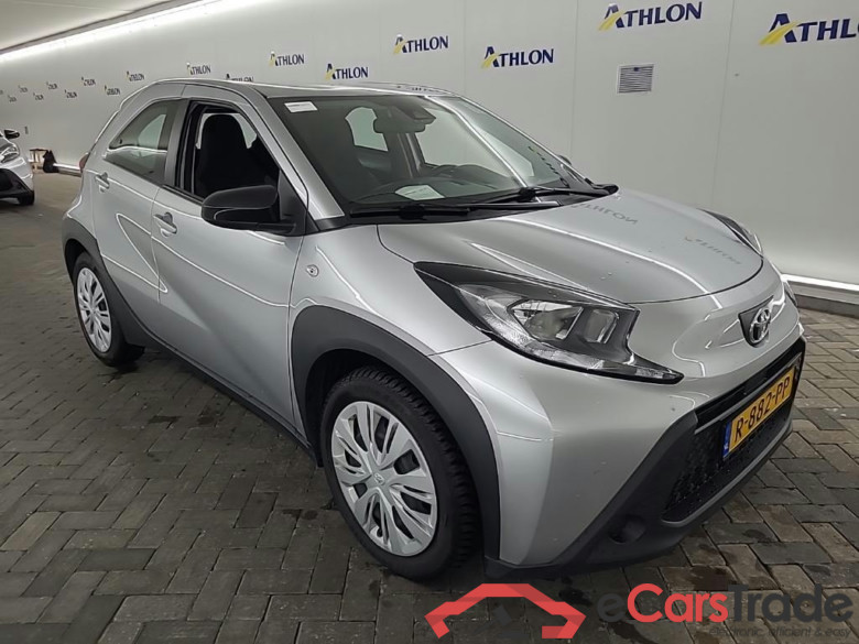 TOYOTA Aygo X 1.0 VVT-I MT play 5D 53kW #2