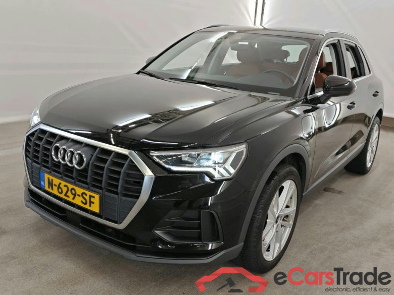 Audi Q3 45 TFSI e S tronic Business Edition 5d