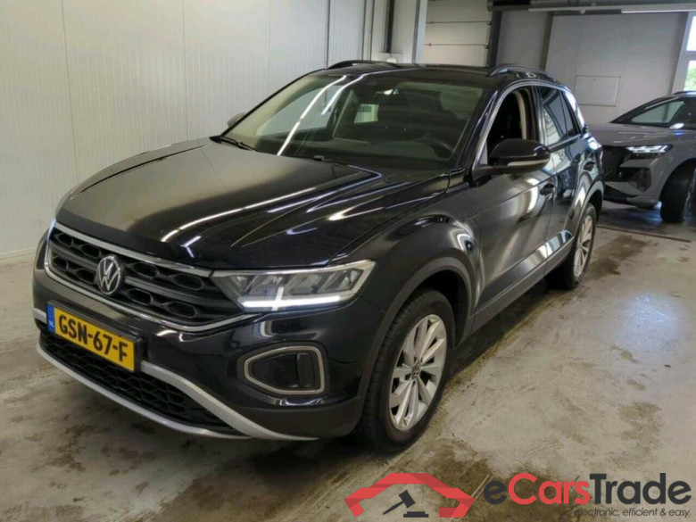 VOLKSWAGEN T-Roc 1.5 TSI Life Edition