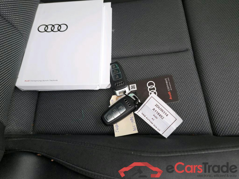 AUDI - AUD A3 SB 30 TFSi 110PK S-Tronic            ***            TOTAL LOSS           ***          Attraction Pack Business    * PETROL * #4