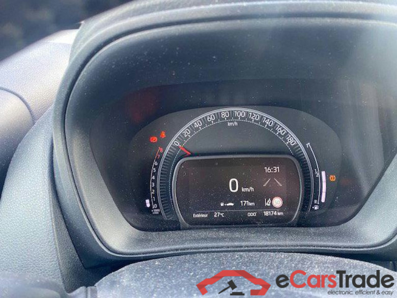 TOYOTA Aygo X Aygo X 1.0i VVT-i X play #5