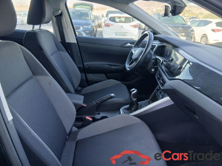 VOLKSWAGEN Polo / 2021 / 5P / berlina con portón Life 1.0 TSI 70kW (95CV) #6