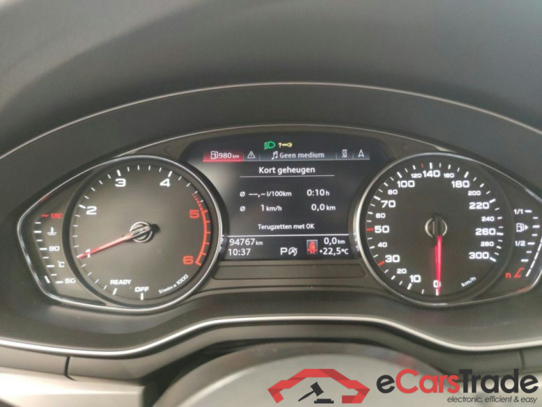 Audi A4 Avant 2.0 30 TDi 100kW S tronic Business Ed 5d #6