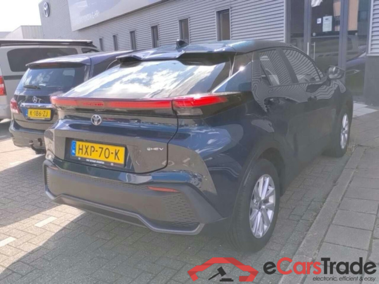 TOYOTA C-HR 1.8 Hybrid 140 Active #4