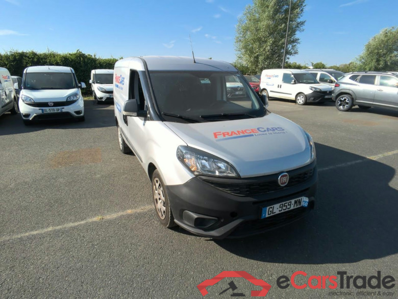 DOBLO CARGO 1.6MJT 120 BUSINE