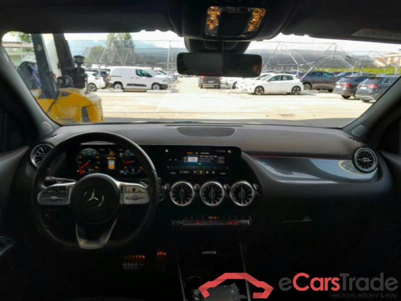 MERCEDES-BENZ GLA / 2020 / 5P / CROSSOVER GLA 220 D AUTOMATIC PREMIUM #3
