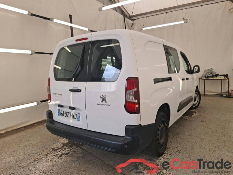 PEUGEOT Partner / 2018 / 5P / Fourgonnette BLUEHDI 100 S&S LONG Cabine App #3