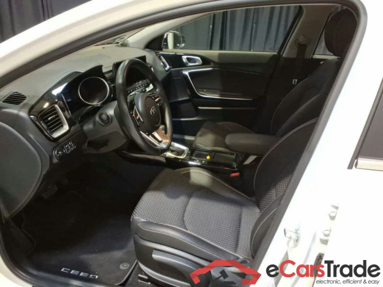 Kia XCeed (2019->) DE - SUV5 1.5 T-GDI EU6d, Spirit (EURO 6d), 2021 - 2022 #3