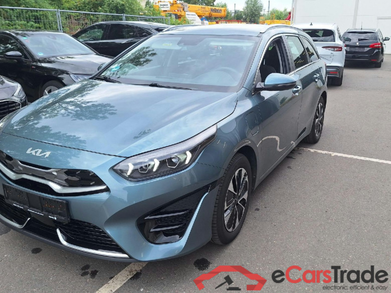 Ceed Sportswagon Plug-in Hybrid Vision 1.6 104KW AT6 E6d