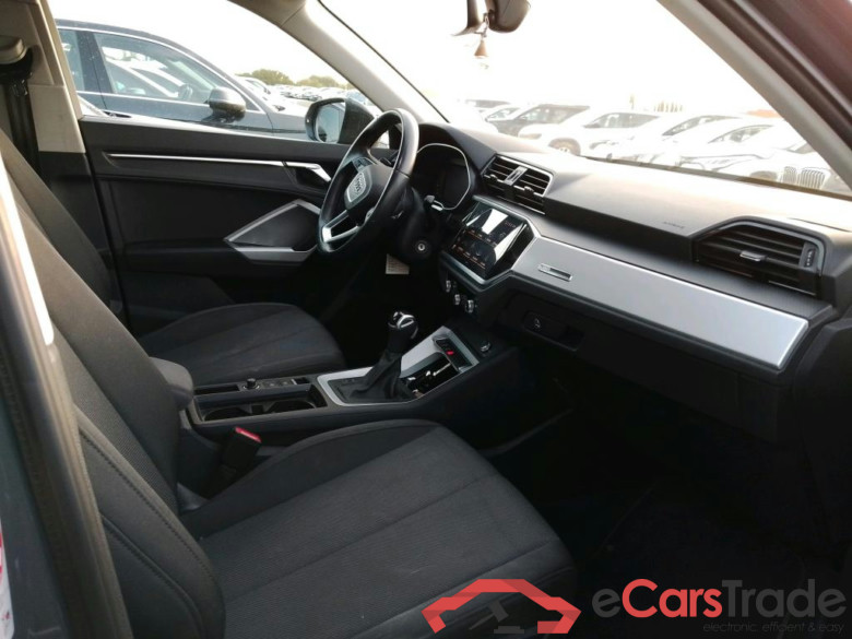 AUDI Q3 / 2018 / 5P / todoterreno Advanced 35 TDI 110kW (150CV) S tronic #6