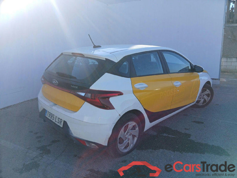 HYUNDAI i20 / 2020 / 5P / berlina con portón 1.0 TGDI 74kW (100CV) 48V Essence #2