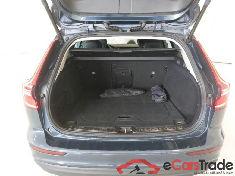 VOLVO V60 / 2019 / 5P / STATION WAGON B4 D AUTOM.CORE #5