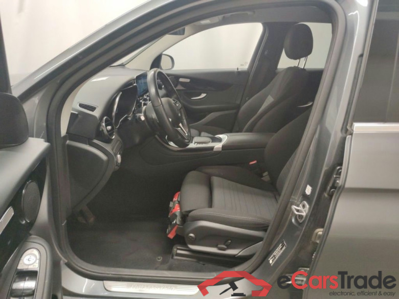 Mercedes-Benz GLC GLC 300 de Business Solution 4MATIC 5d #3