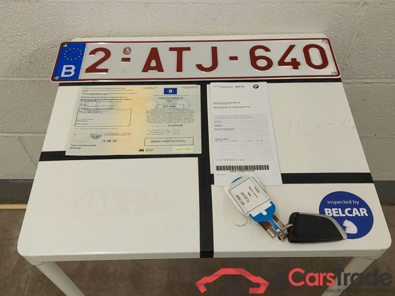 BMW 3 Reeks Touring 318dA (100 kW) 5d #4