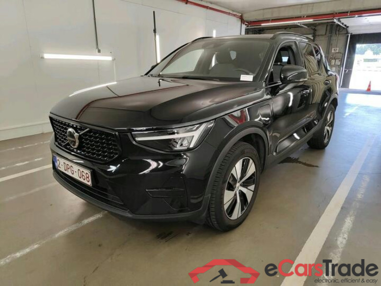 Volvo XC40 XC40 T4 PHEV Plus Dark Design Aut. (PHEV) 155kW/211pk  5D/P Auto-7 (4 seizoenen Banden) - CO2 indicatief