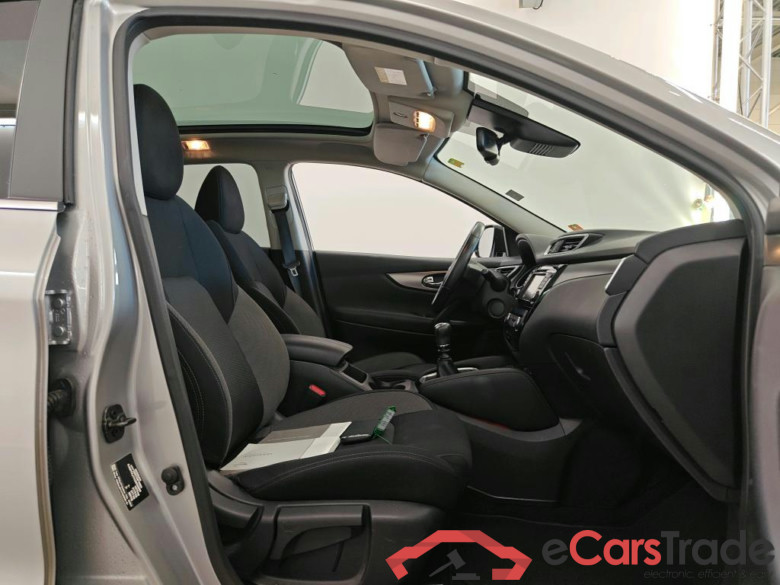 Nissan Qashqai 1.3 DIG-T 140 N-CONNECTA 5d #3