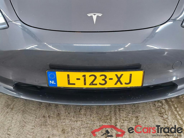 Tesla Model 3 Standard Range Plus RWD 4d #5