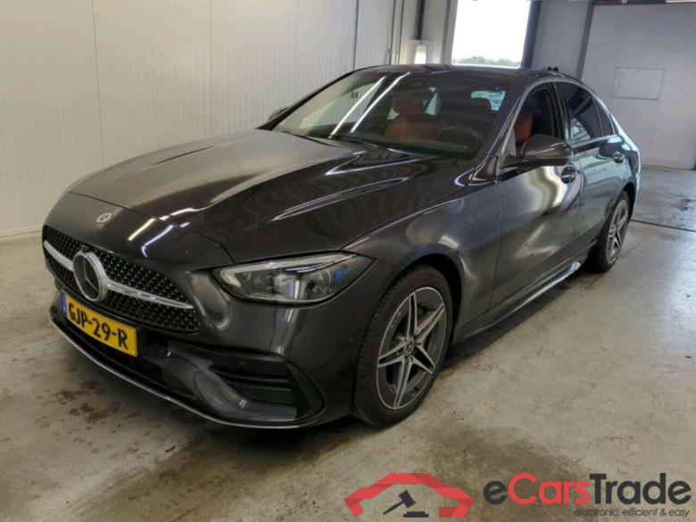 MERCEDES-BENZ C-klasse 300 e AMG Line