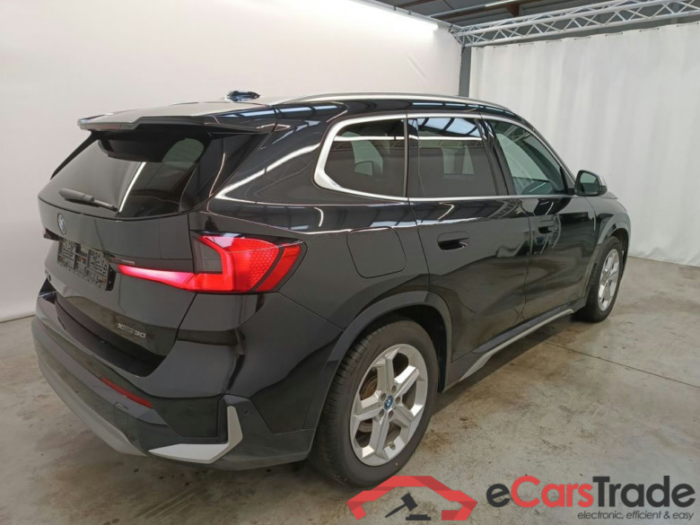 BMW iX1 xDrive30 (200kW) 5d #2