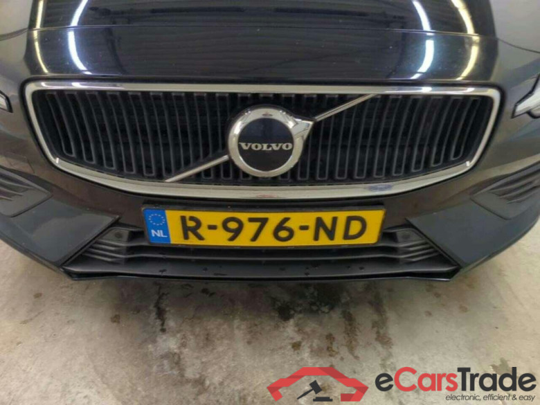 VOLVO V60 2.0 B3 Essential #4