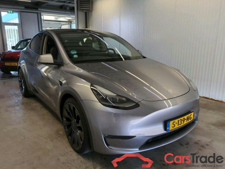 Tesla Model Y PerformanceAWD 75kWh #5