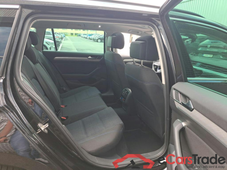 VOLKSWAGEN PASSAT VARIANT 1.4 TSI MSQ VARIANT GTE BUSINESS #6