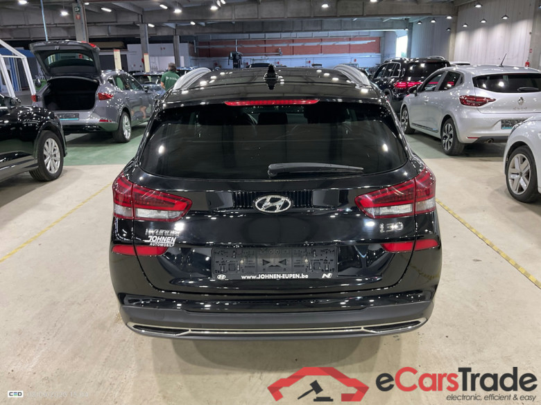 HYUNDAI I30 WAGON 1.6 CRDI 100KW SKY #5