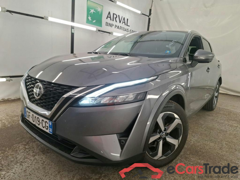 NISSAN Qashqai / 2021 / 5P / Crossover 1.3 MHEV 140 N-Connecta