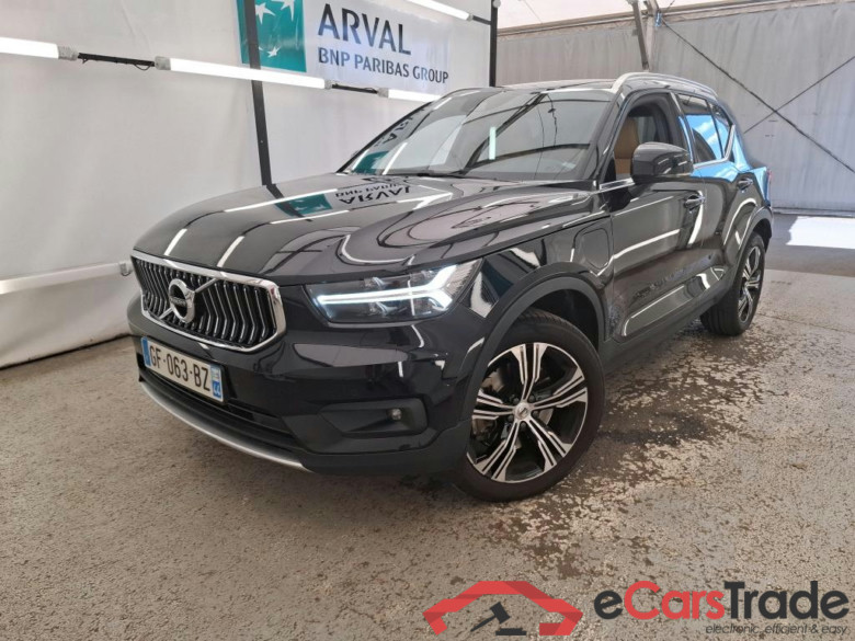 VOLVO XC40 / 2017 / 5P / SUV Recharge T4 211 DCT7 Inscription