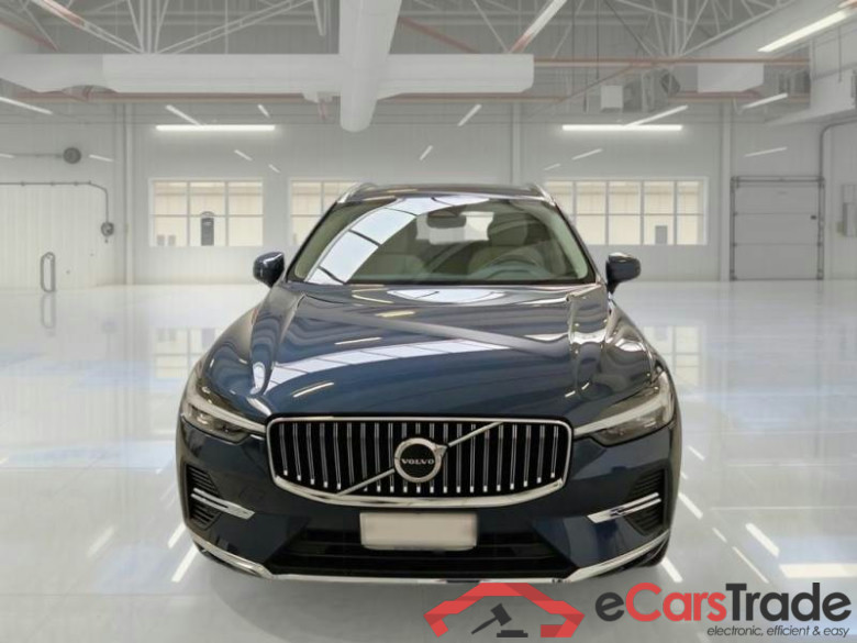 VOLVO XC60 / 2021 / 5P / SUV T6 Plug-in AWD auto Recharge Inscr. #6